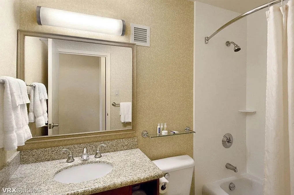 Airport Honolulu Hotel