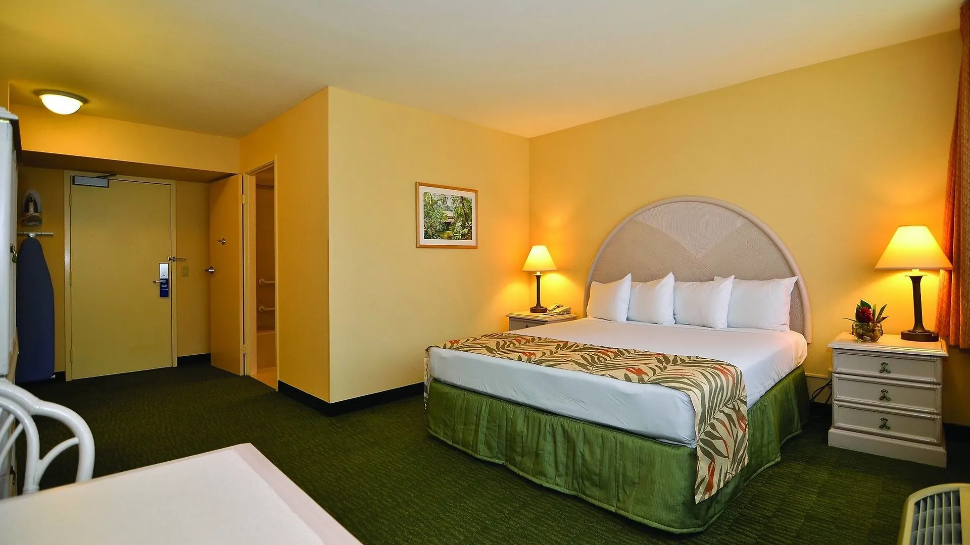 Airport Honolulu Hotel