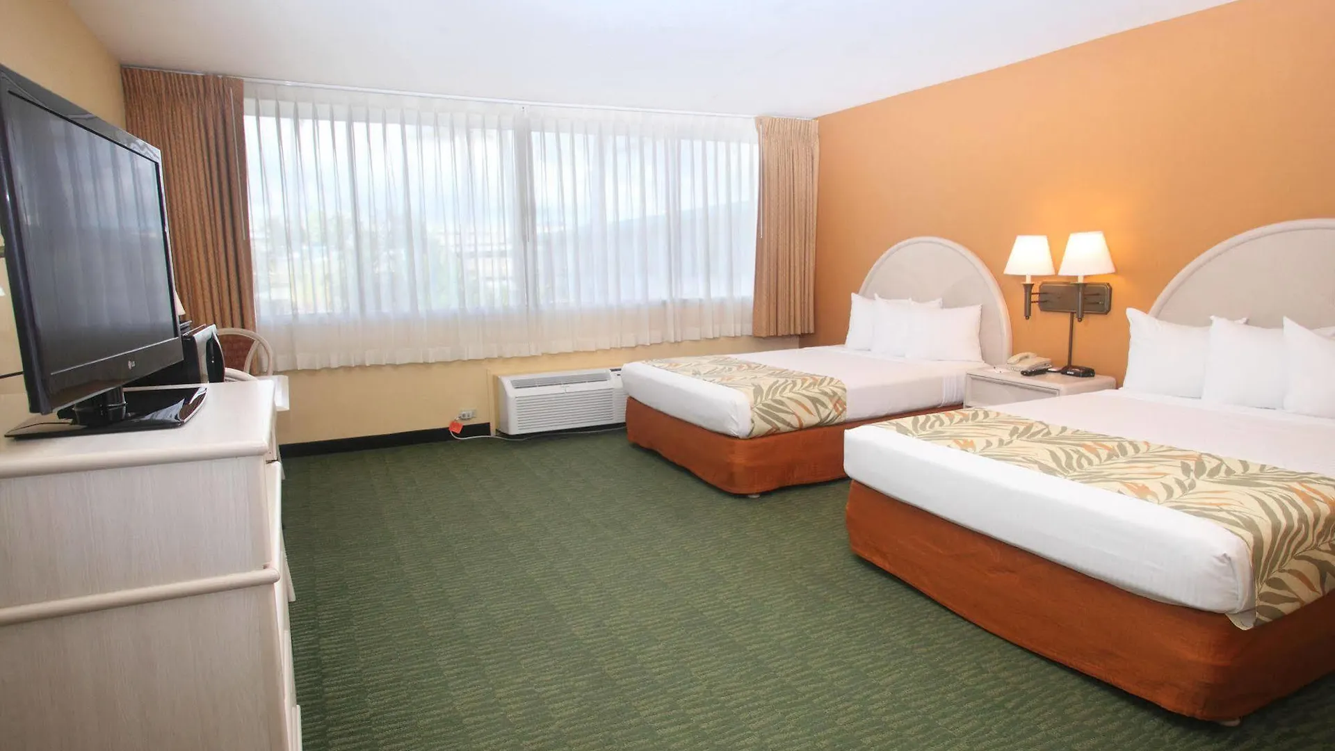 Airport Honolulu Hotel 3*,