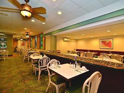 Airport Honolulu Hotel 3*,  United States