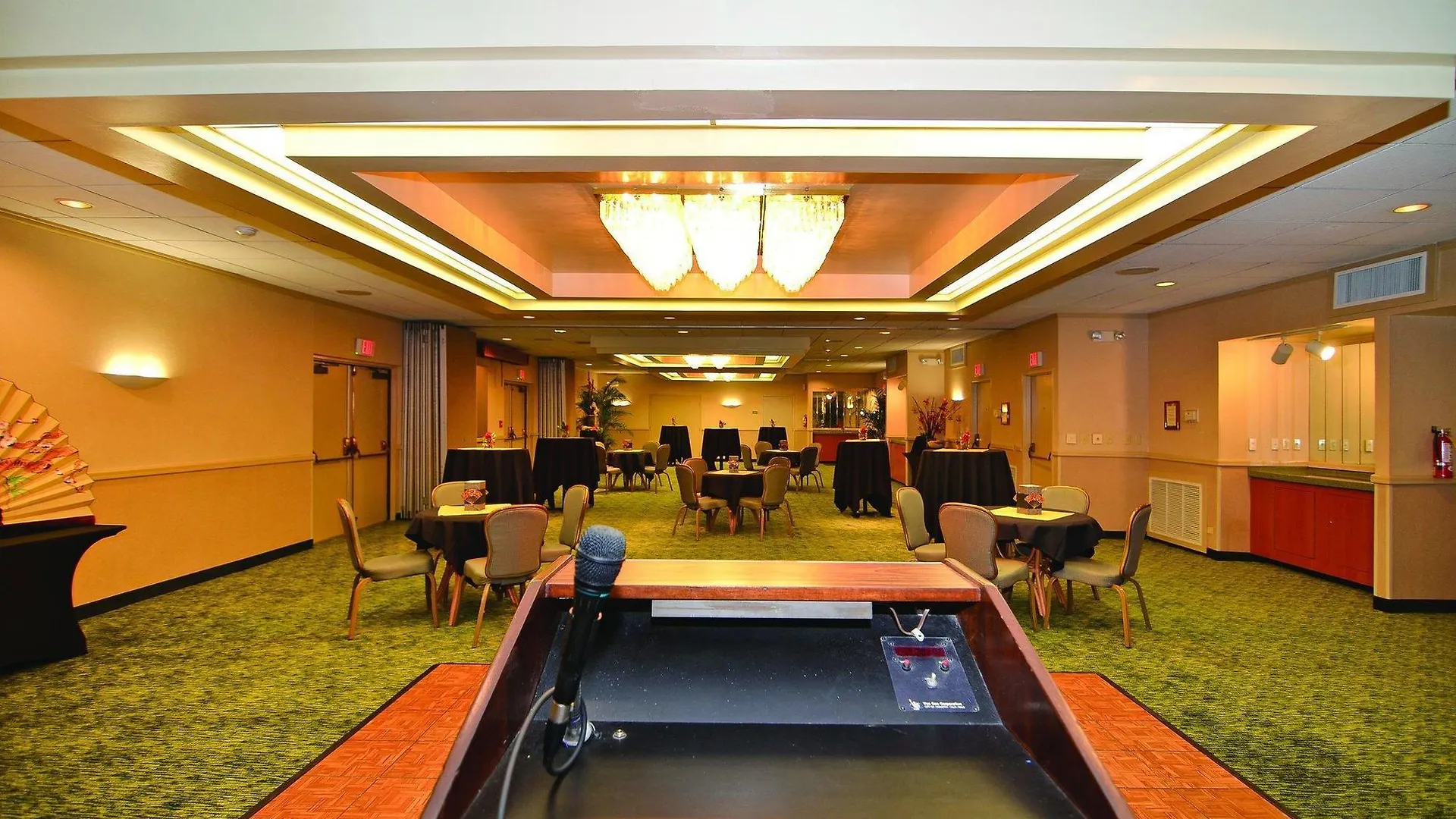 ***  Airport Honolulu Hotel United States