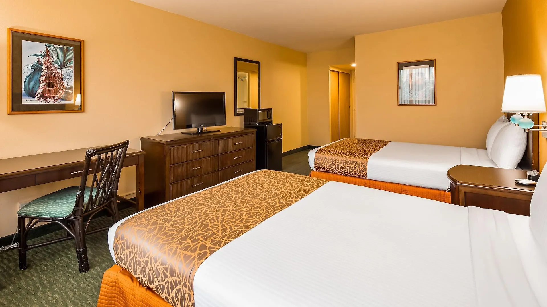 Airport Honolulu Hotel