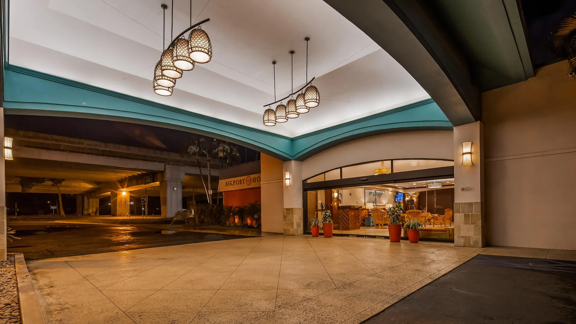 Airport Honolulu Hotel